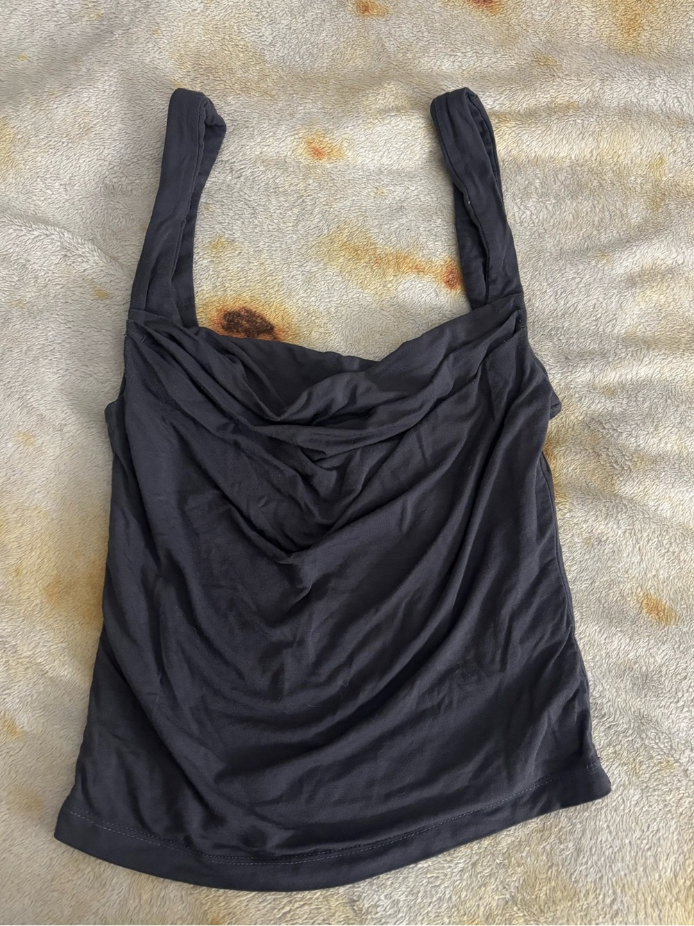 White fox ruched front tank top - Picture 2 of 5